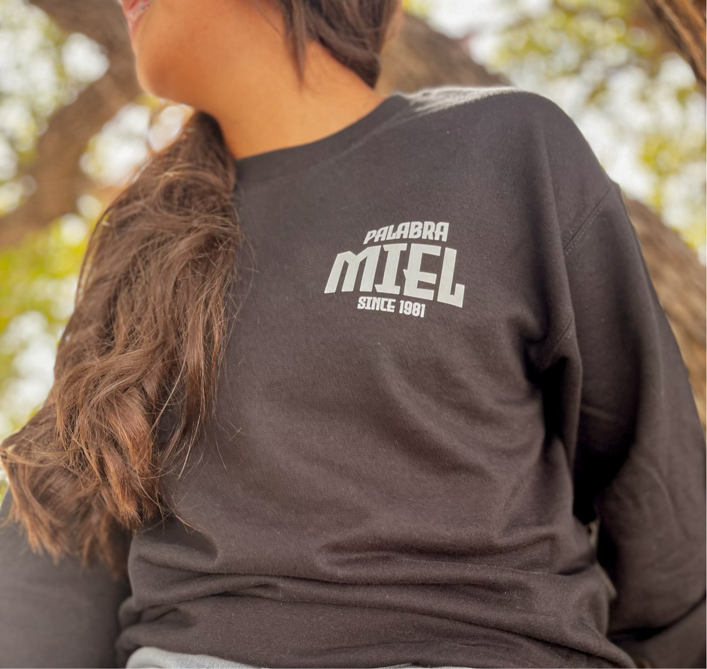 Palabra Miel Crewneck